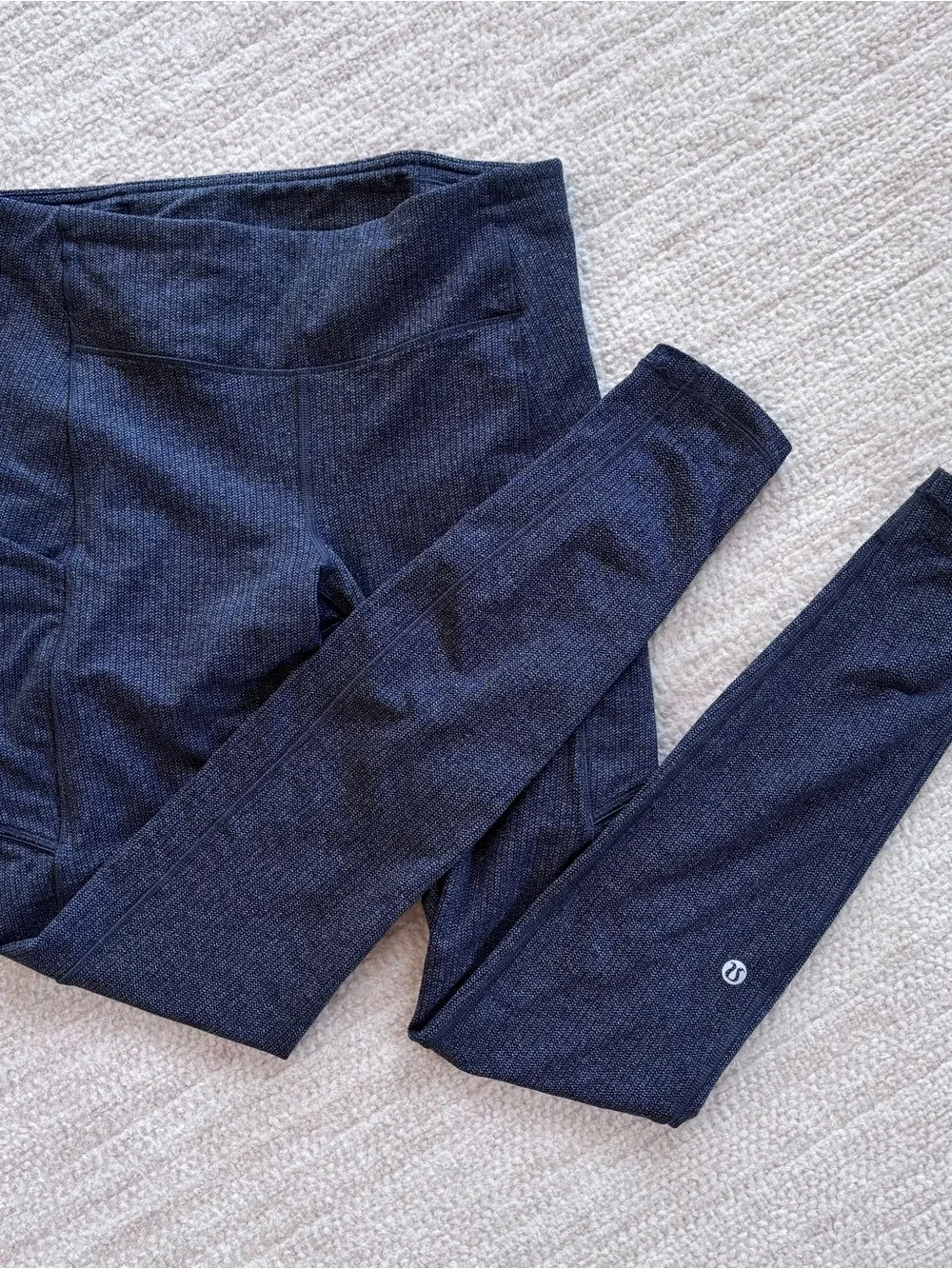 lululemon athletica women's dark gray ribbed leggings size 6